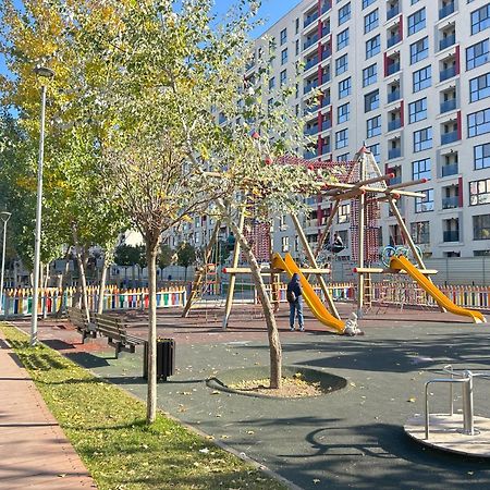 شقة Urban Retreat With Balcony At Exigent Plaza - 06 بوخارست المظهر الخارجي الصورة